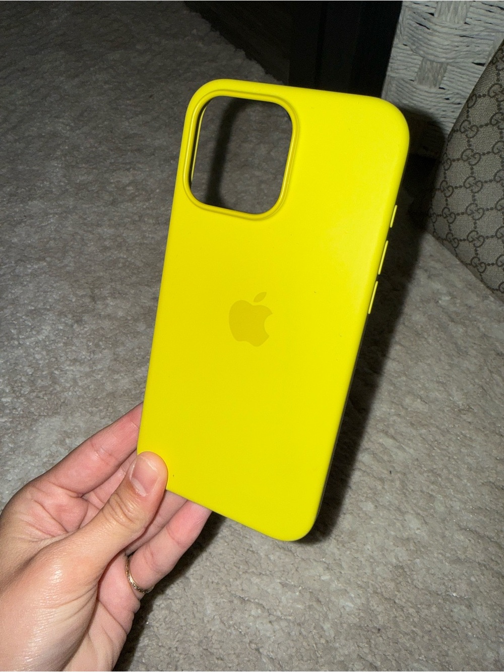Apple StarFruit 16 Pro Max Case